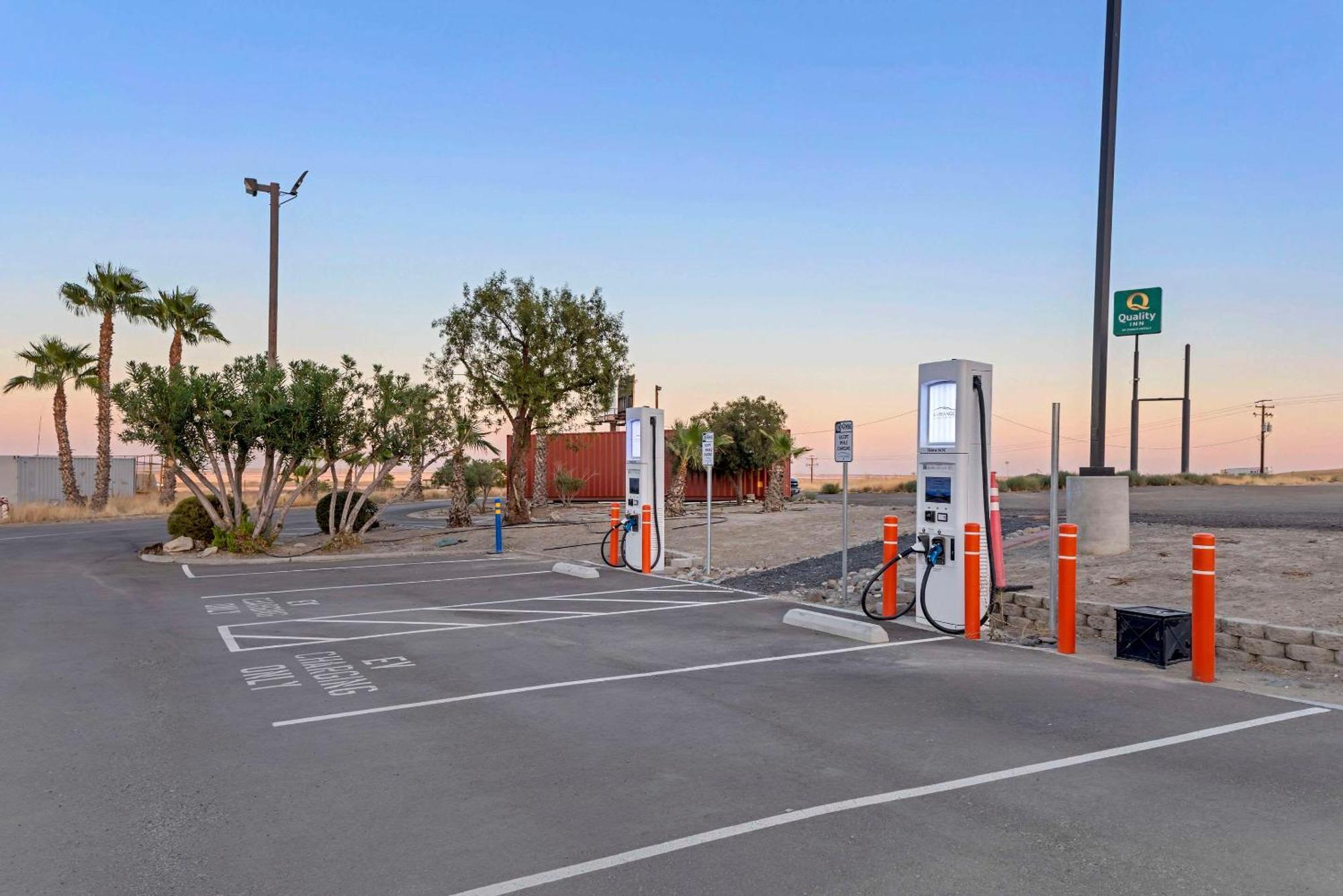 クオリティ イン ケトル シティ ニア ハイウェイ 41 Kettleman City エクステリア 写真